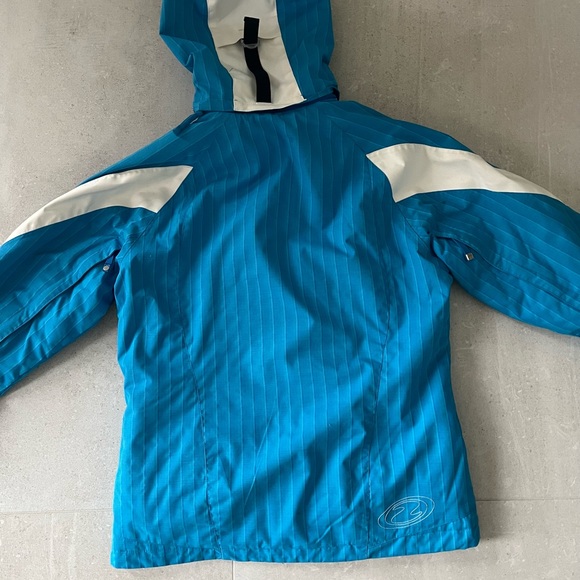Ski Jacket - Picture 6 of 10